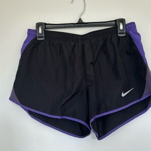 Nike dri-fit shorts - size M